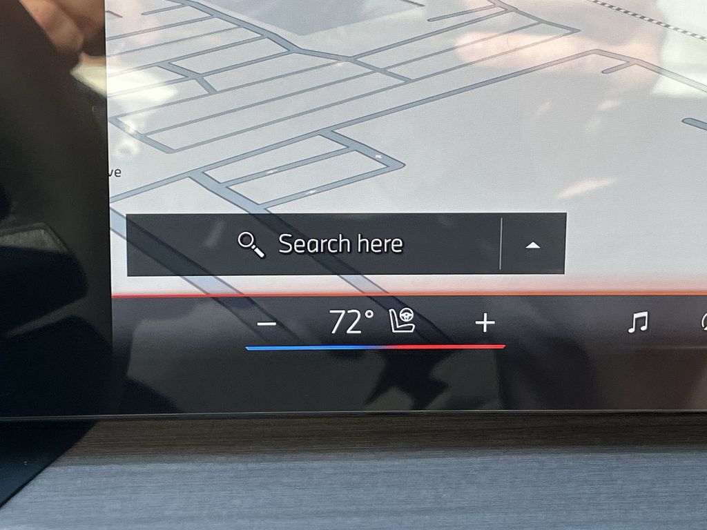 Thumbnail: 2026 BMW i4 - 19