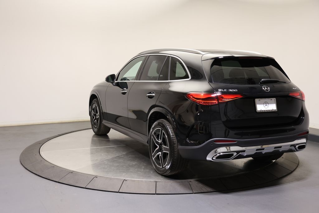 Thumbnail: 2026 Mercedes-Benz GLC - 5