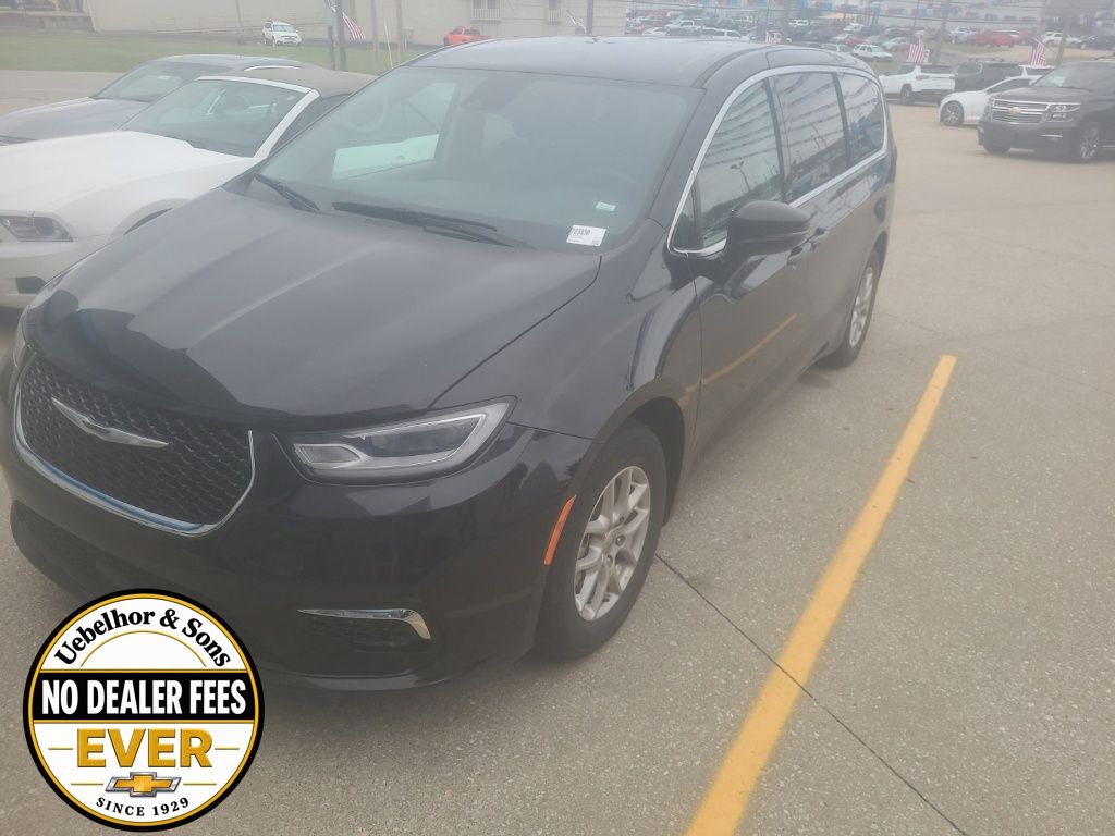 2024 Chrysler Pacifica Touring L FWD