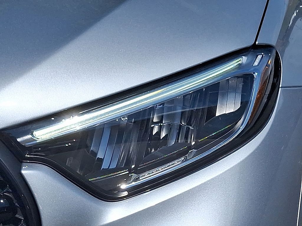 Thumbnail: 2025 Mercedes-Benz GLC - 6