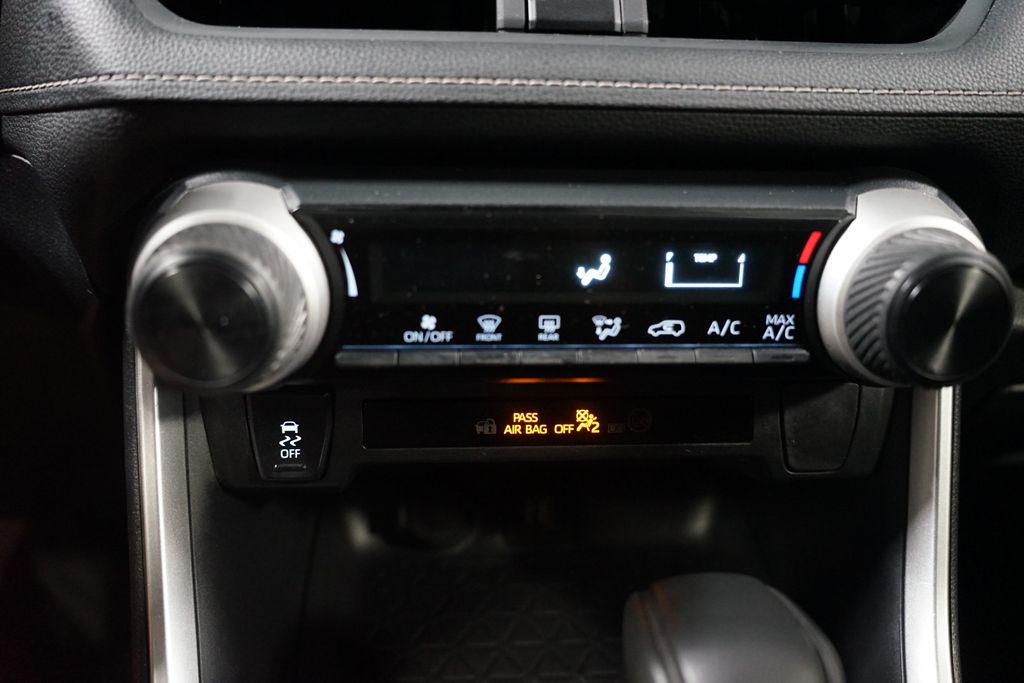 Thumbnail: 2023 Toyota RAV4 - 18