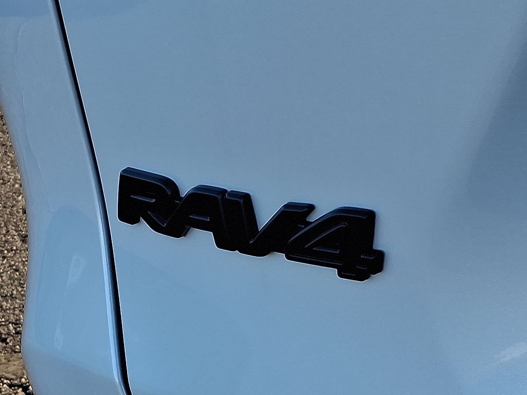 Thumbnail: 2025 Toyota RAV4 - 5