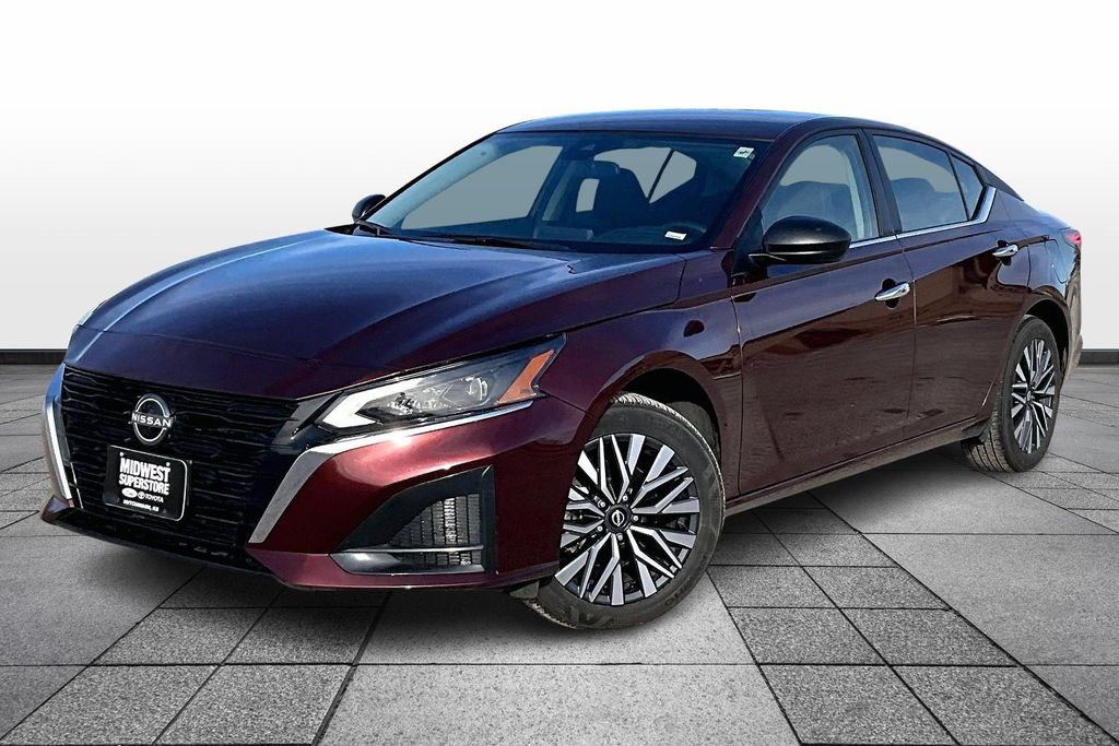 2025 Nissan Altima 2.5 SV AWD