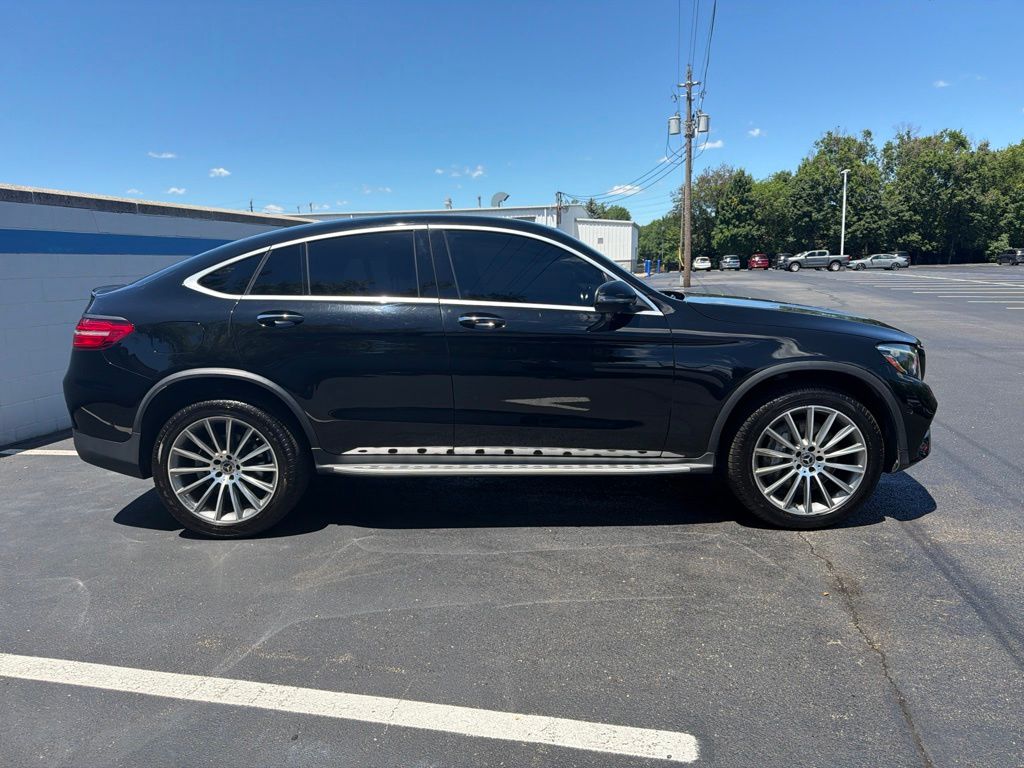 Thumbnail: 2019 Mercedes-Benz GLC - 6