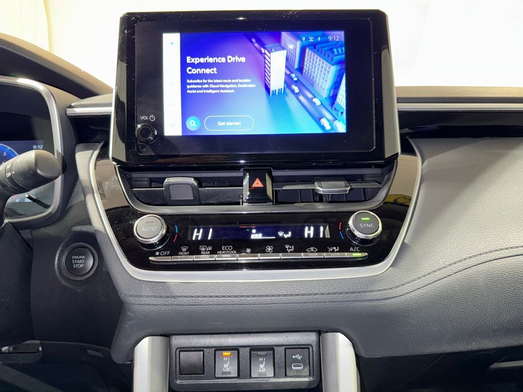 Thumbnail: 2025 Toyota Corolla Cross - 26