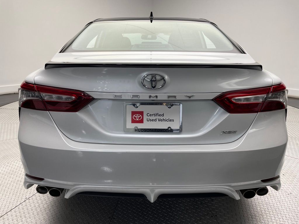 2019 Toyota Camry XSE 6