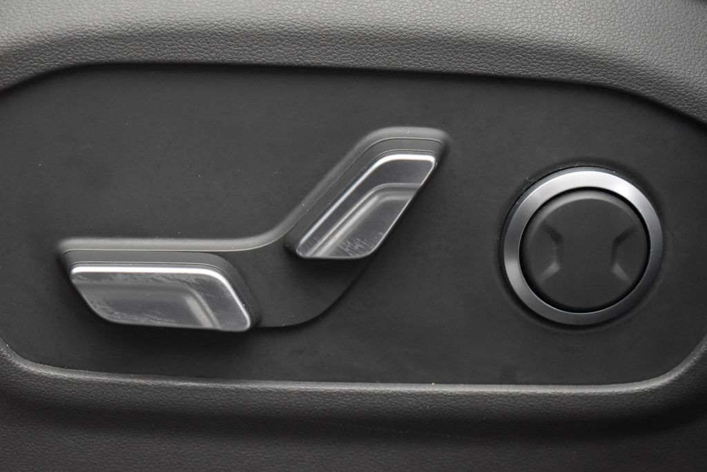 Thumbnail: 2024 Hyundai Santa Fe - 13