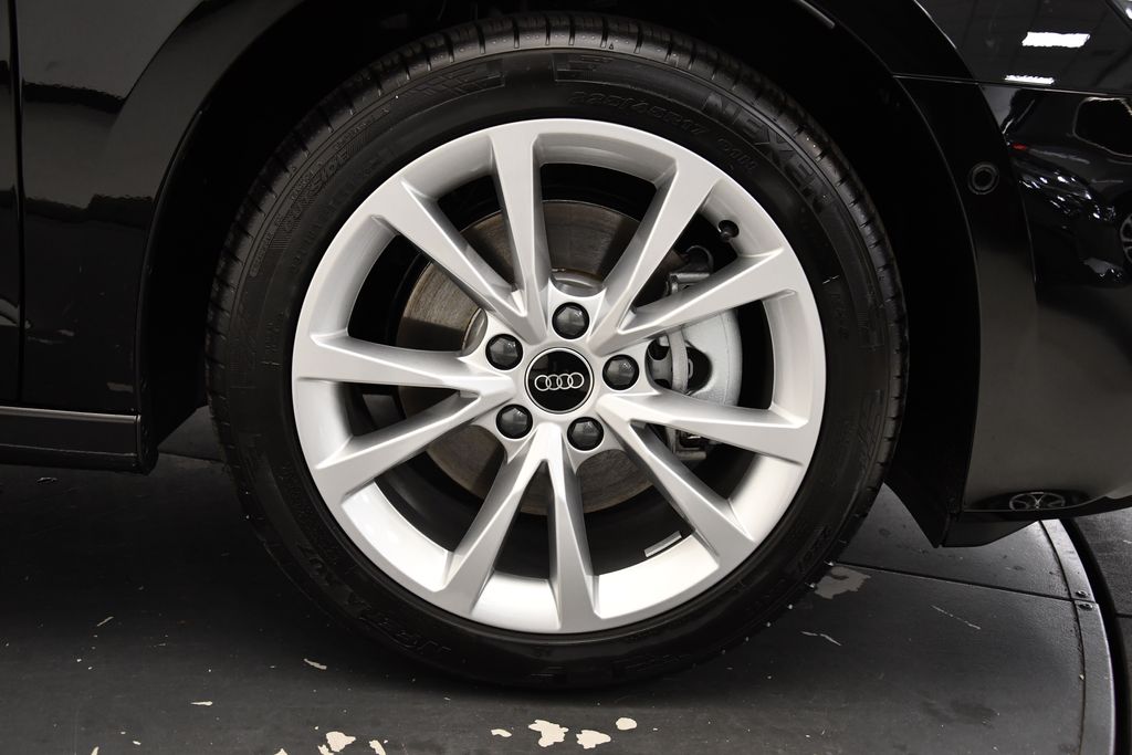 Thumbnail: 2025 Audi A3 - 15