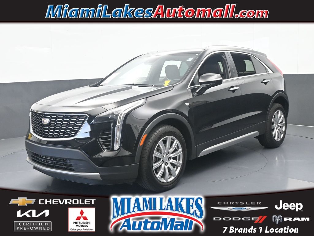 2023 Cadillac XT4 Premium Luxury