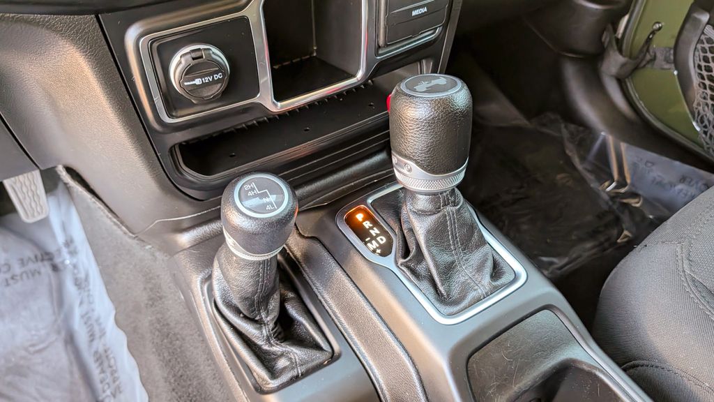 Used 2022 Jeep Wrangler Unlimited Willys 4D Sport Utility