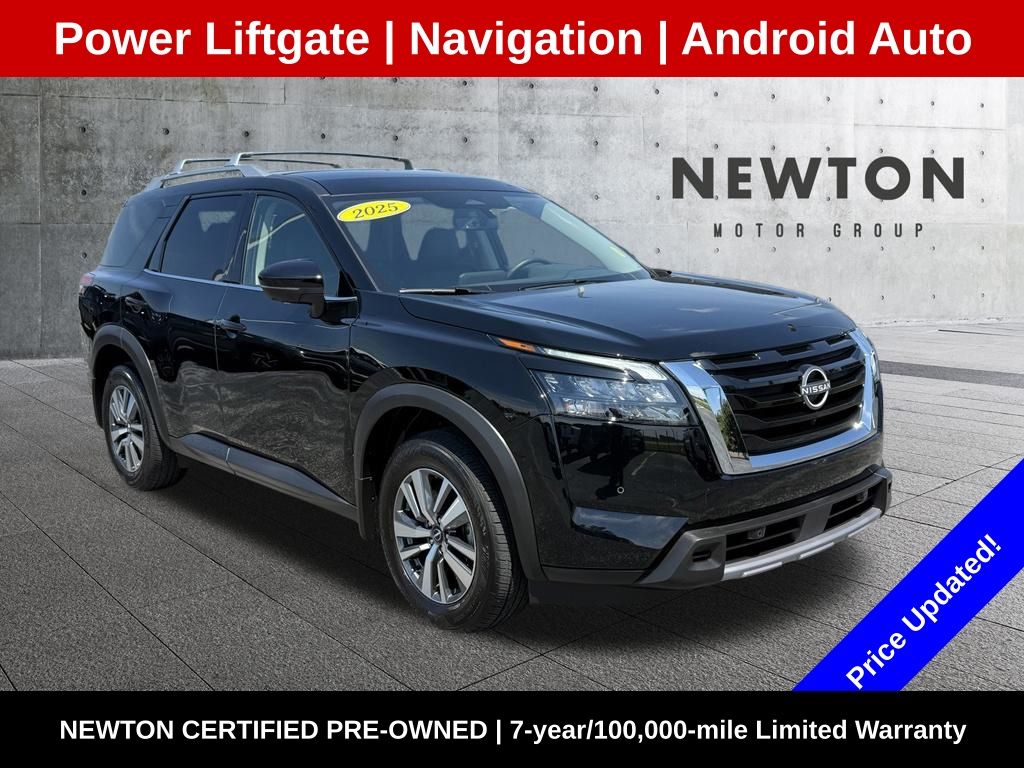 Super Black 2025 Nissan Pathfinder SUV / Crossover Front-Wheel Drive 9-Speed Automatic