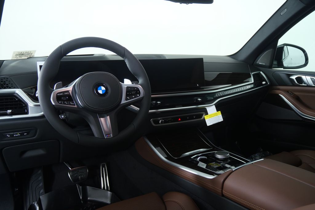 Thumbnail: 2026 BMW X5 - 16