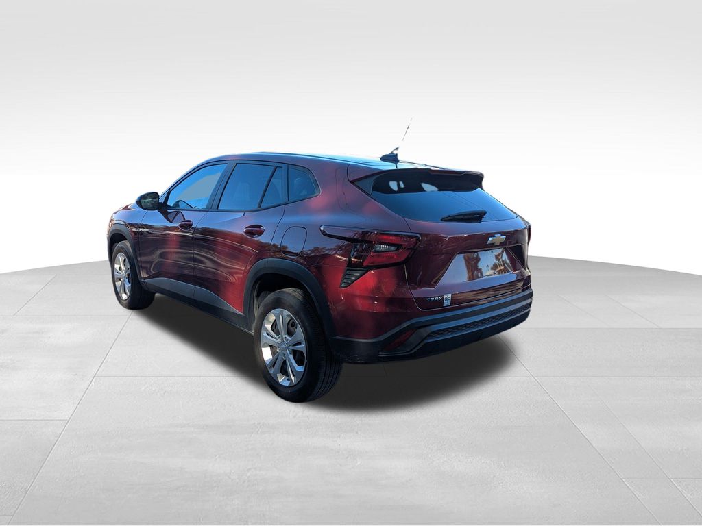 used 2024 Chevrolet Trax car, priced at $18,591