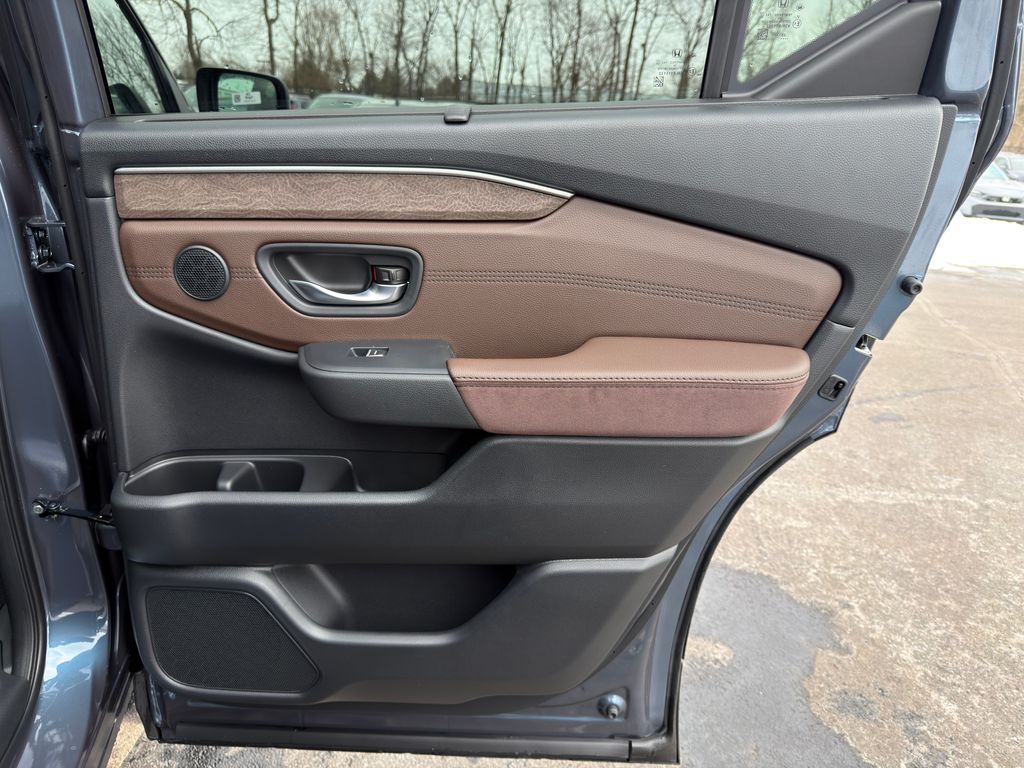 Thumbnail: 2026 Honda Pilot - 26