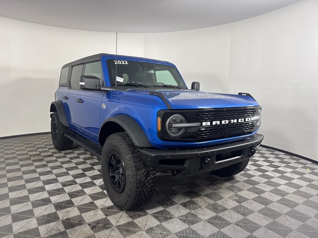 Thumbnail: 2022 Ford Bronco - 3