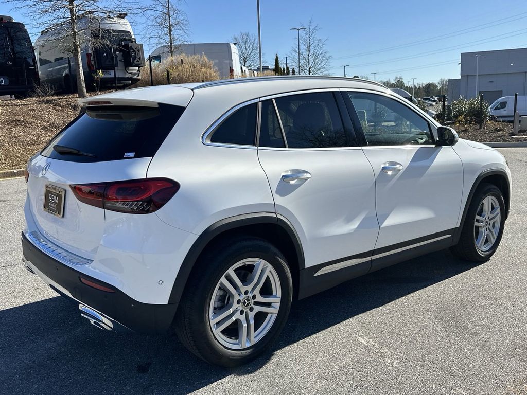 2022 Mercedes-Benz GLA GLA 250 8