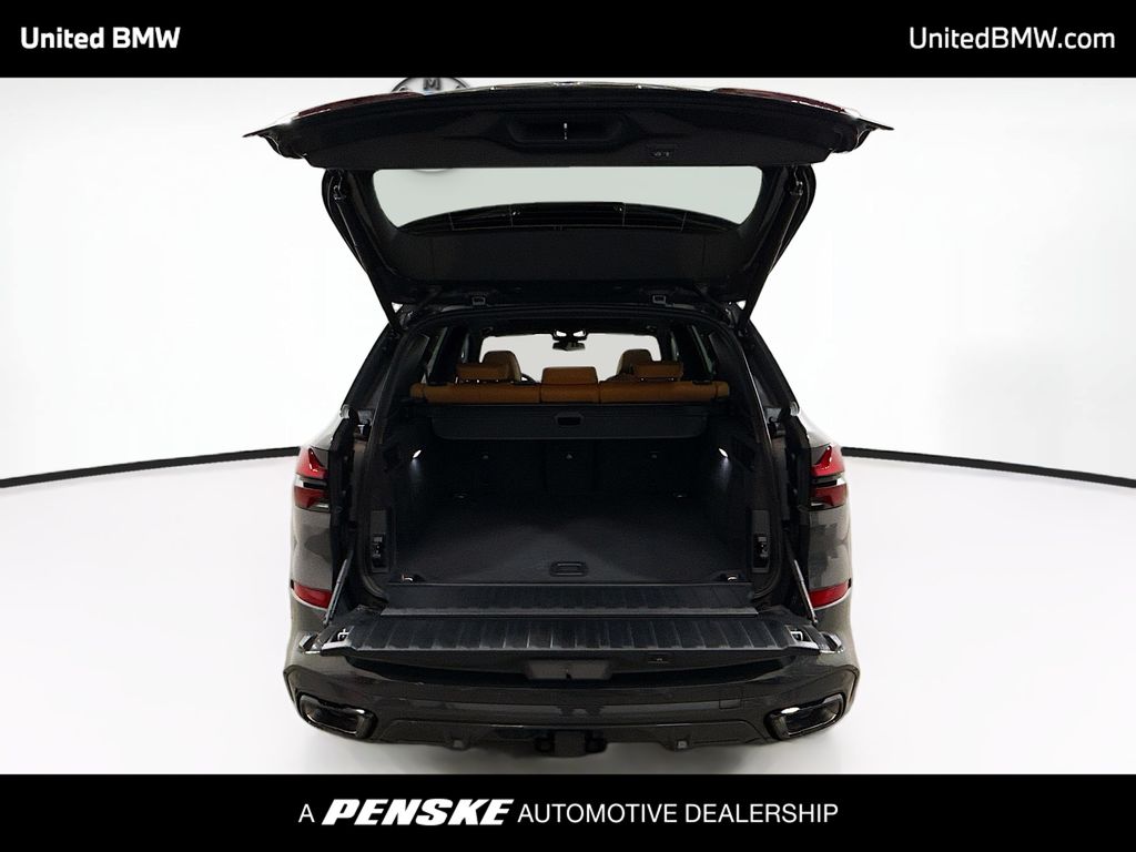 Thumbnail: 2026 BMW X5 - 14