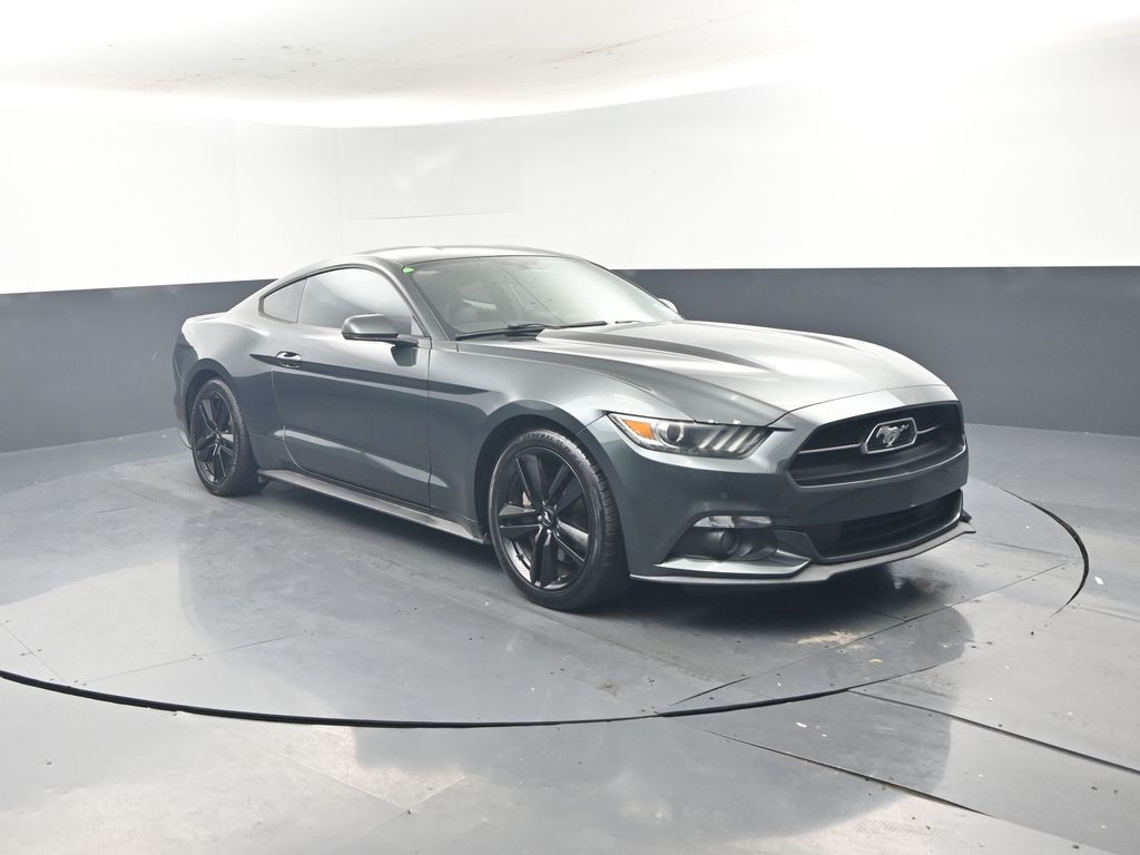 2015 Ford Mustang EcoBoost Coupe RWD