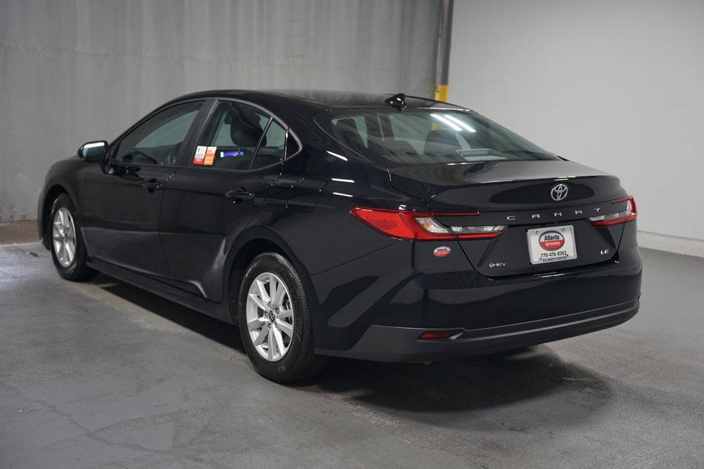2025 Toyota Camry LE 6