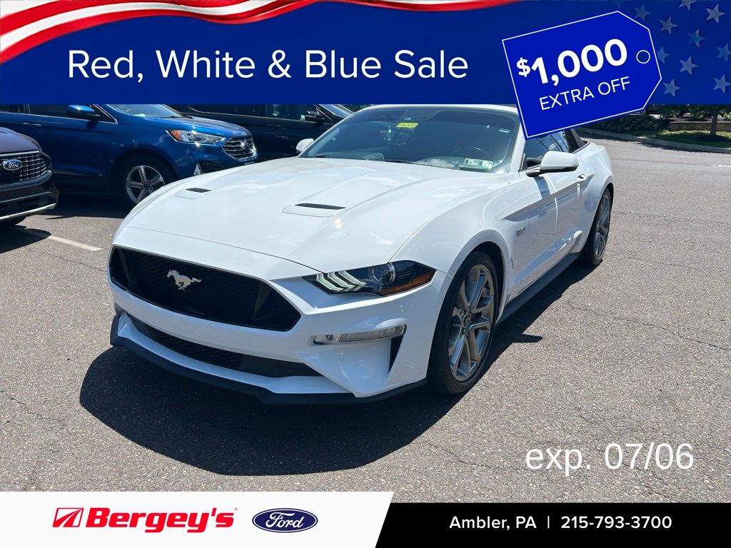 Oxford White 2018 Ford Mustang Convertible Rear-Wheel Drive 10-Speed Automatic