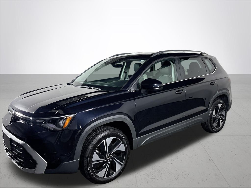 2025 Volkswagen Taos SE photo 2