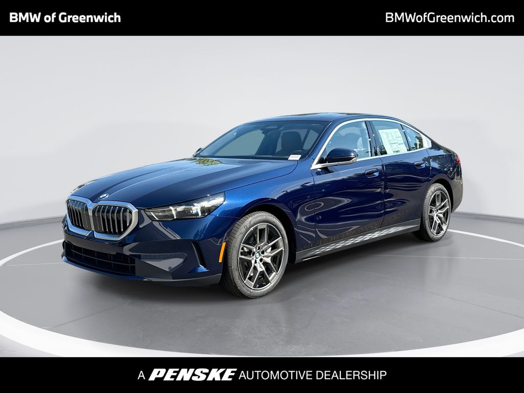 Thumbnail: 2027 BMW 5 Series - 1