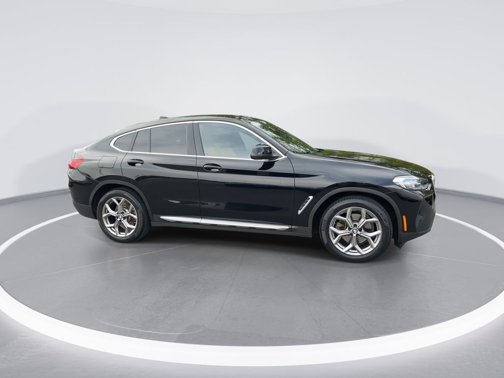 Thumbnail: 2023 BMW X4 - 9