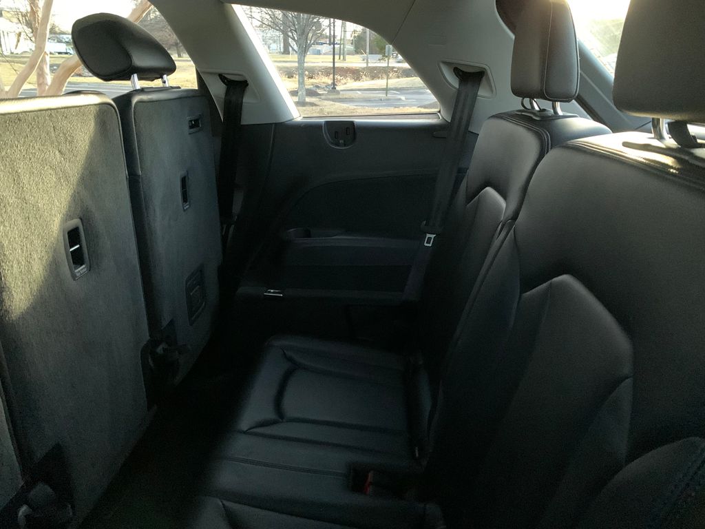 Thumbnail: 2019 Audi Q7 - 7