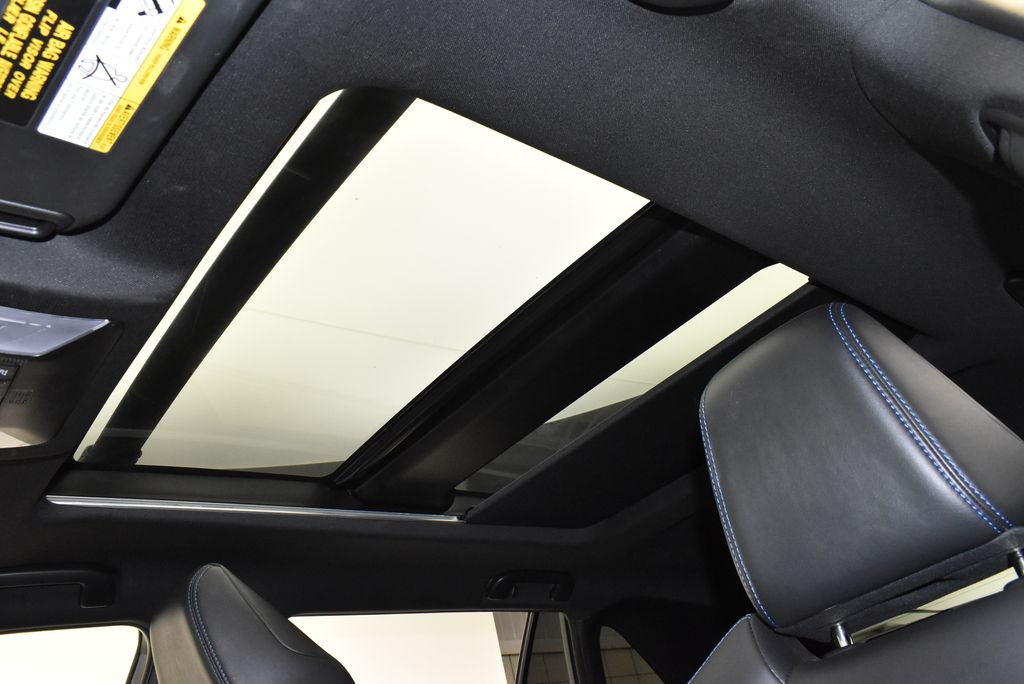 Thumbnail: 2019 Toyota RAV4 - 22