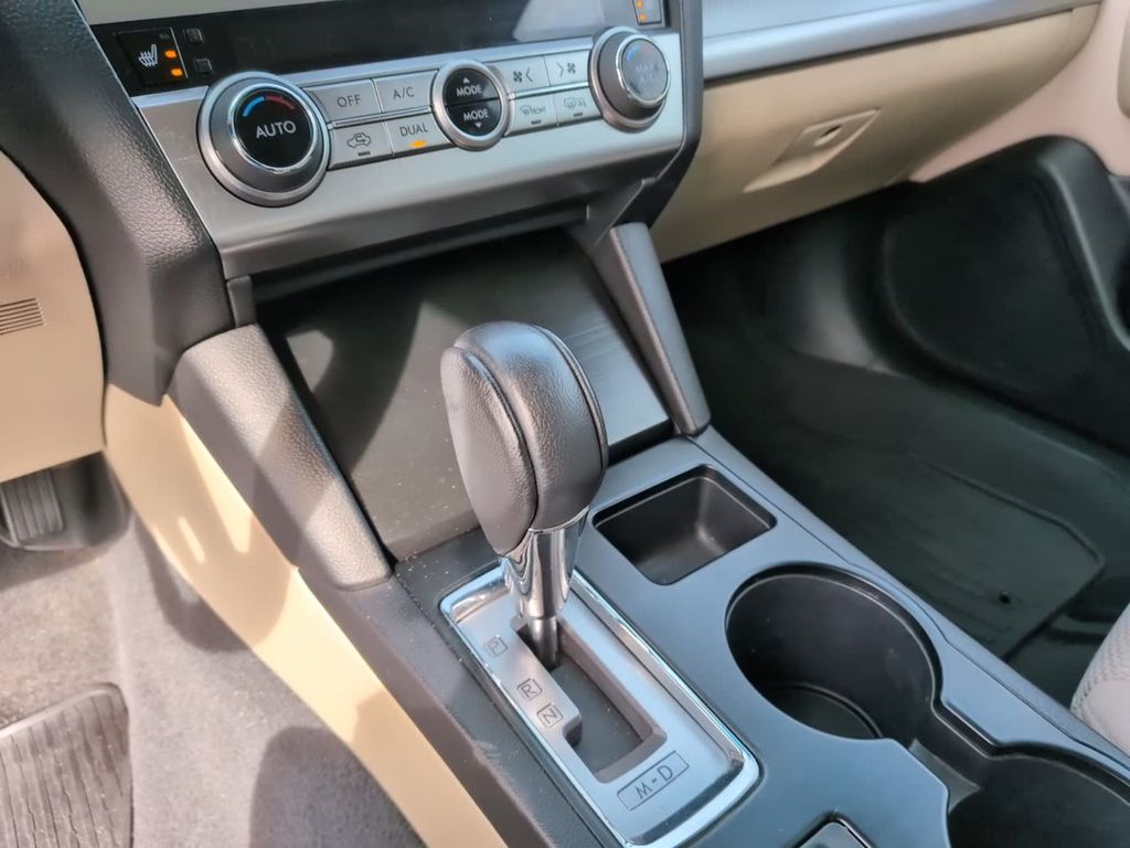 Used 2017 Gray Subaru 2.5i Premium image 26