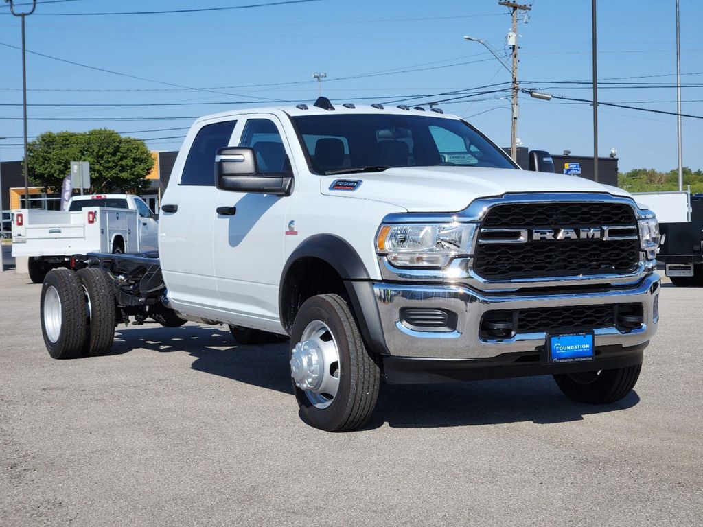 2024 Ram 5500HD Tradesman 2