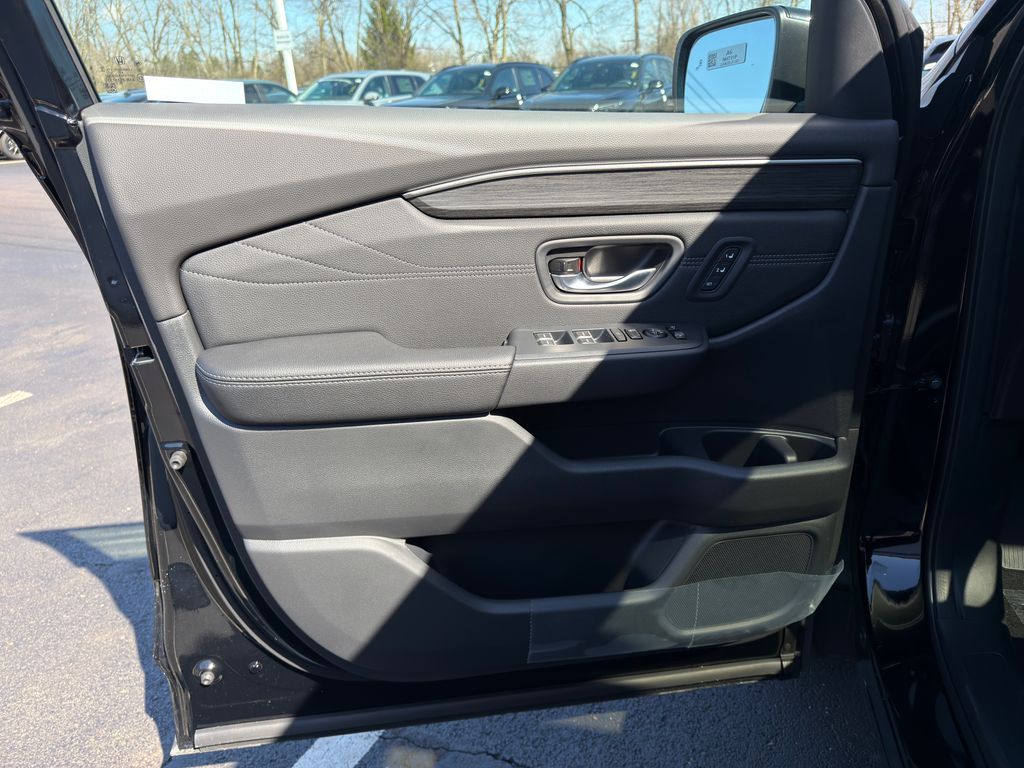 Thumbnail: 2026 Honda Pilot - 19