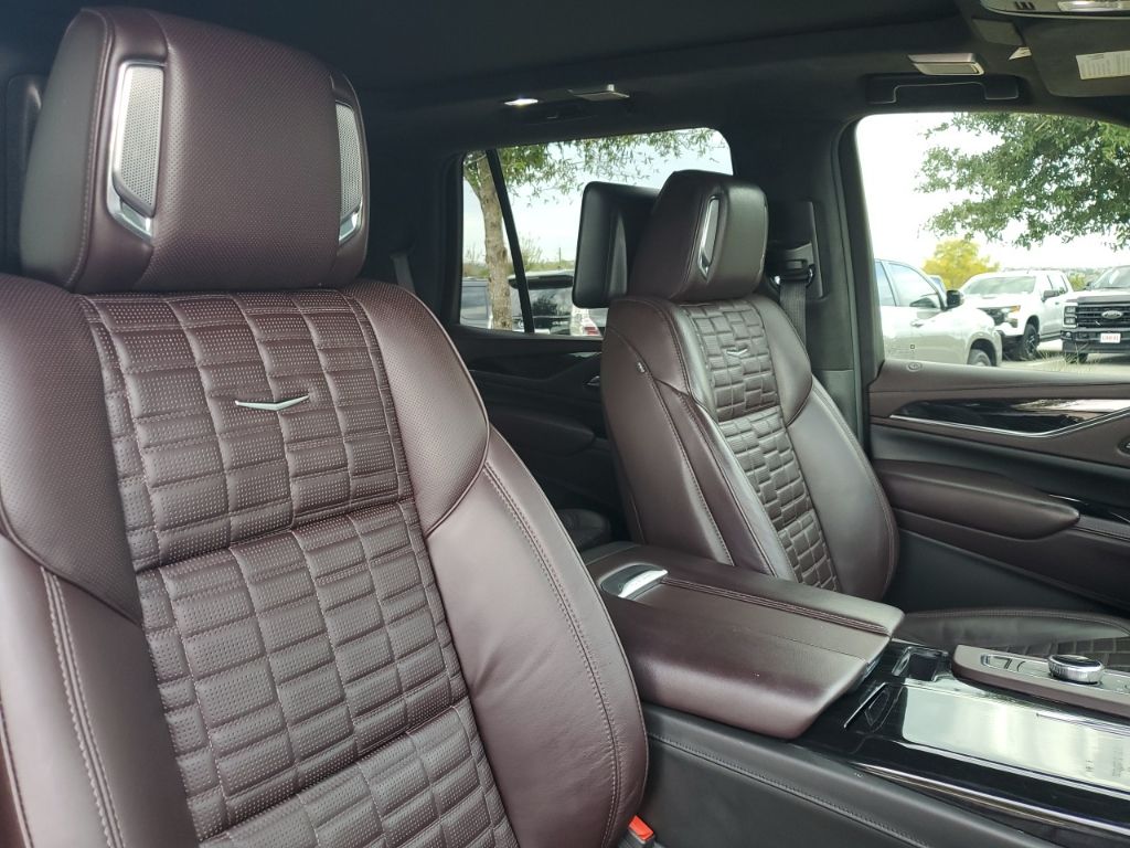 Used Car 2024 Cadillac Escalade  V-series For Sale Under $140,000 In Austin, Texas