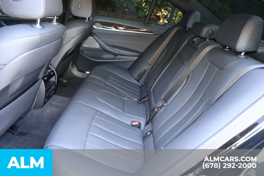 Used 2023 Black BMW 540i image 18