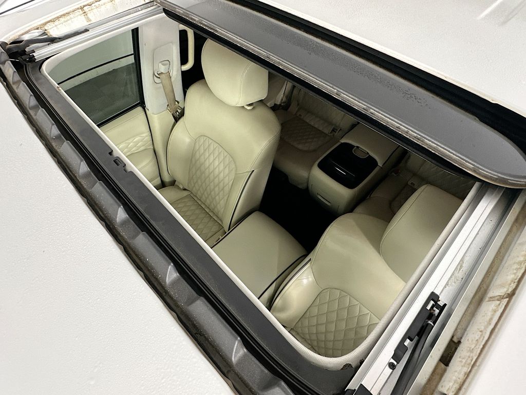 Thumbnail: 2019 INFINITI QX80 - 22