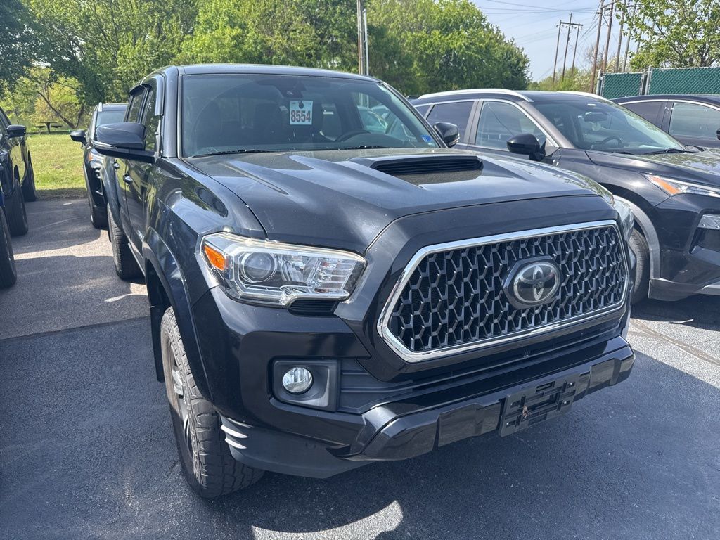Midnight Black Metallic 2018 Toyota Tacoma TRD Sport Double Cab 4WD Pickup Truck Four-Wheel Drive 6-Speed Automatic