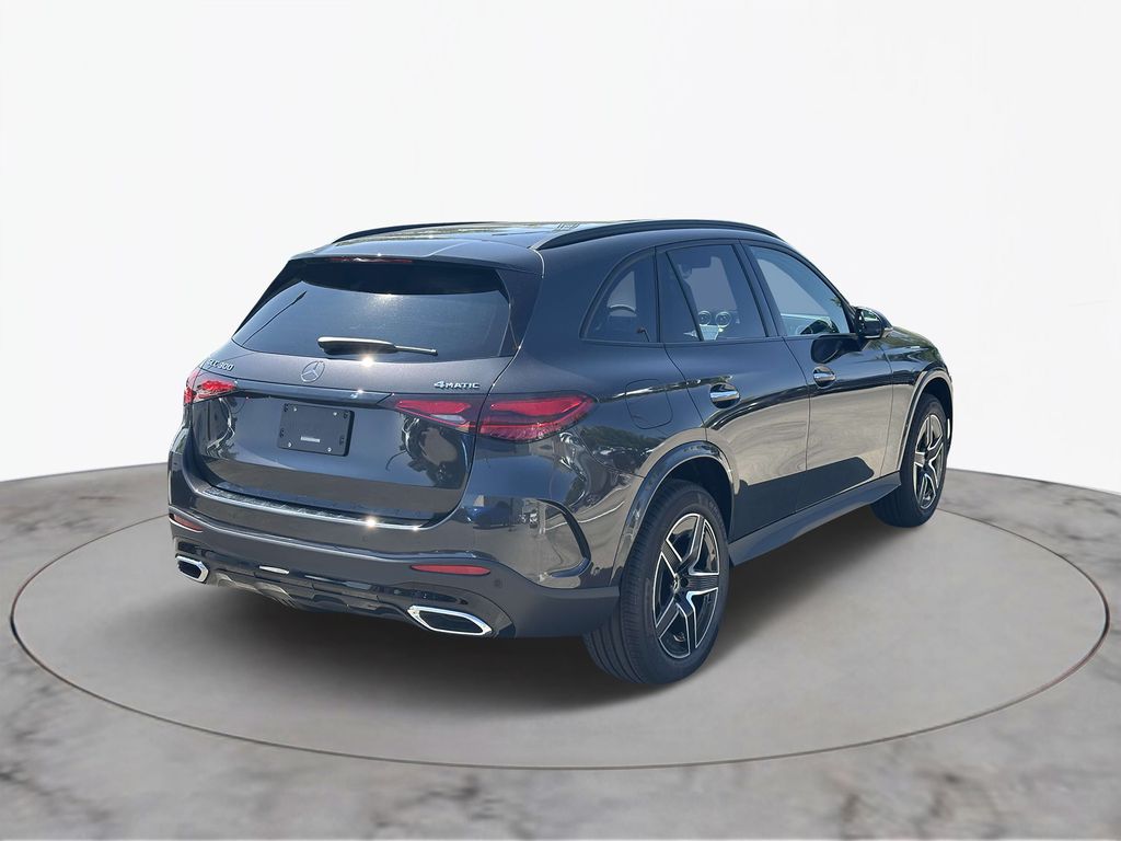 Thumbnail: 2025 Mercedes-Benz GLC - 2
