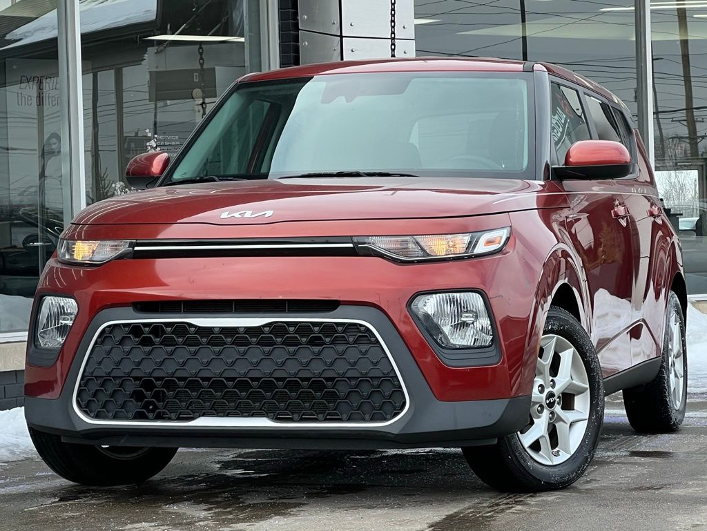2022 Kia Soul LX FWD