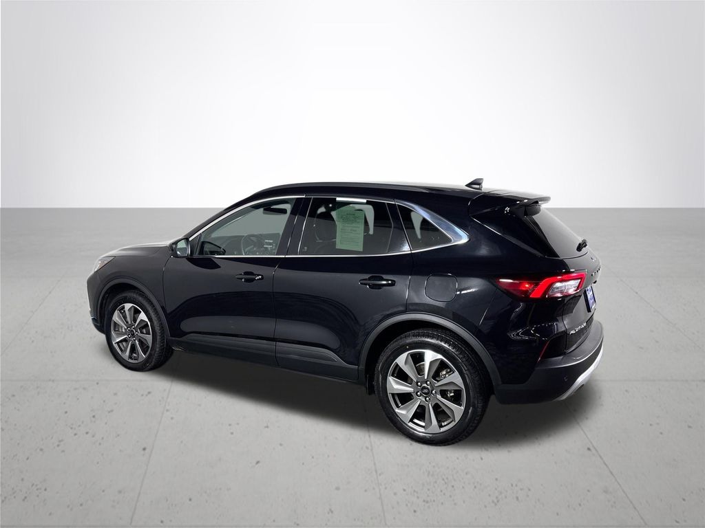 2025 Ford Escape Platinum