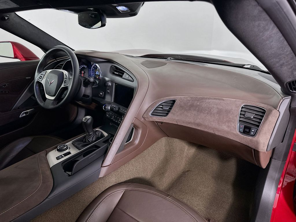 Thumbnail: 2015 Chevrolet Corvette - 26