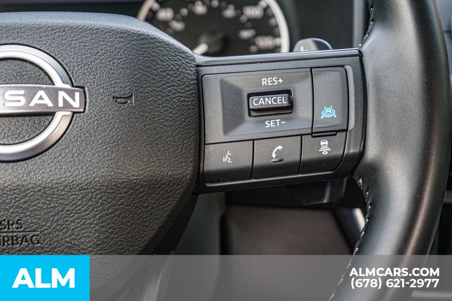 Used 2025 Silver Nissan SV image 30