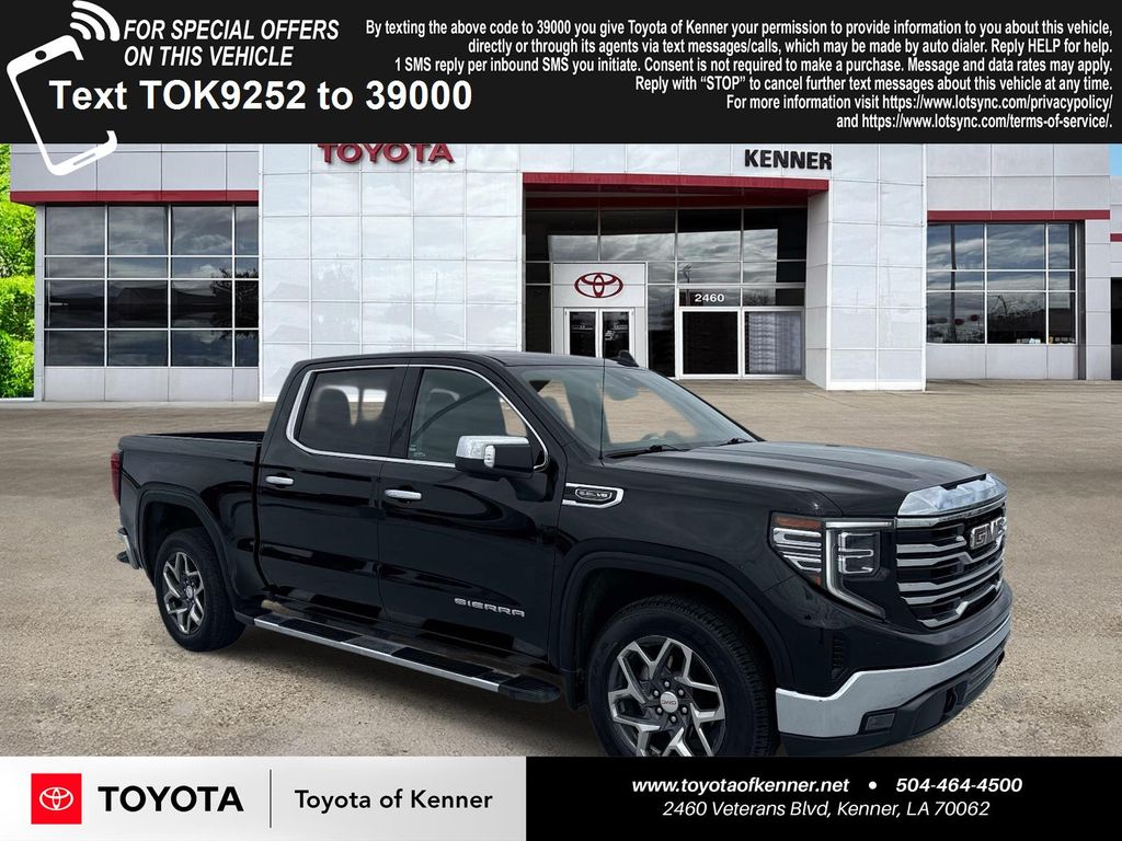 2022 GMC Sierra 1500 SLT - 0