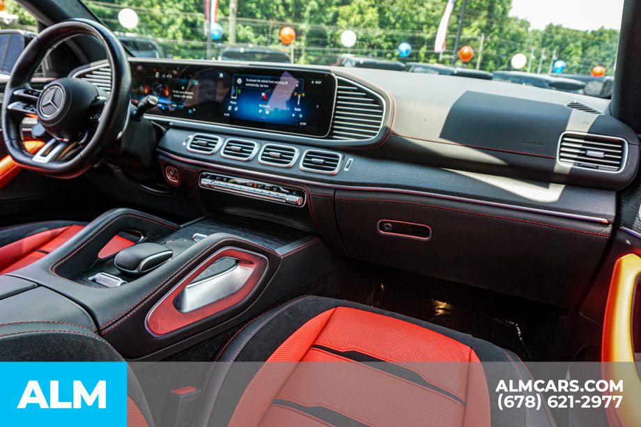 Used 2024 White Mercedes-Benz GLE 53 AMG® image 25