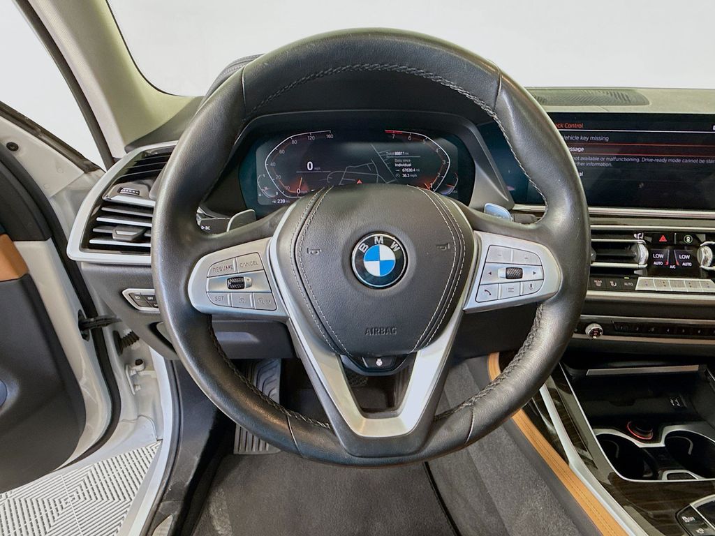 Thumbnail: 2019 BMW X7 - 11