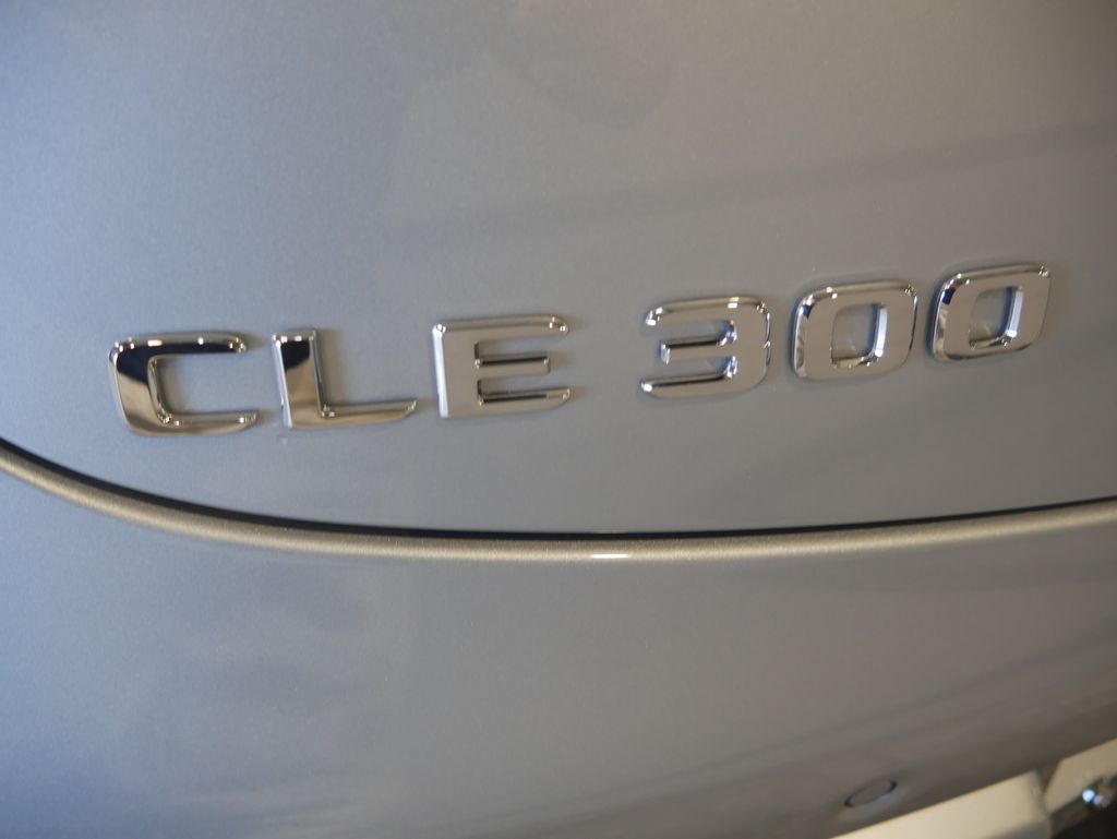 Thumbnail: 2026 Mercedes-Benz CLE - 9