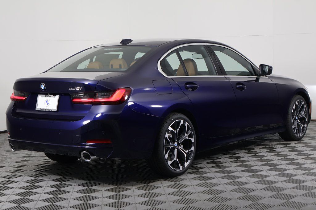 Thumbnail: 2026 BMW 3 Series - 2