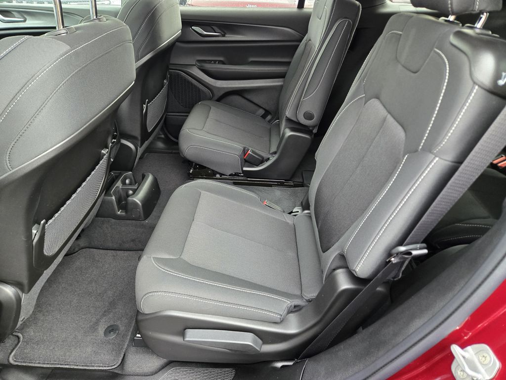 2026 Jeep Grand Cherokee L Laredo - 8