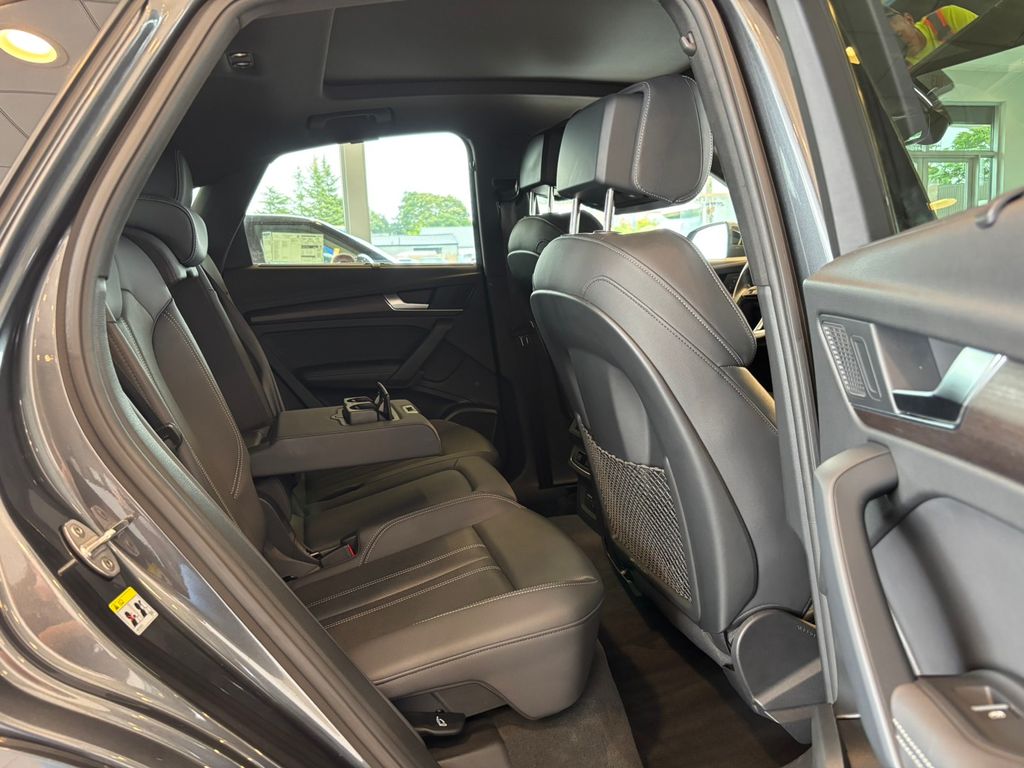 2023 Audi Q5 Sportback 45 S line Premium Plus