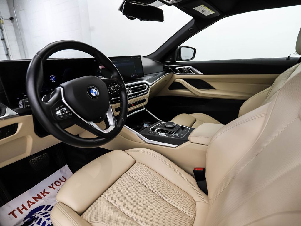 Thumbnail: 2024 BMW 4 Series - 10