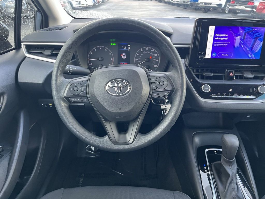 2023 Toyota Corolla LE 16